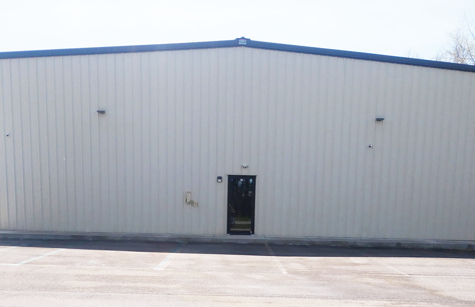 Before and after Commercial Pressure Washing